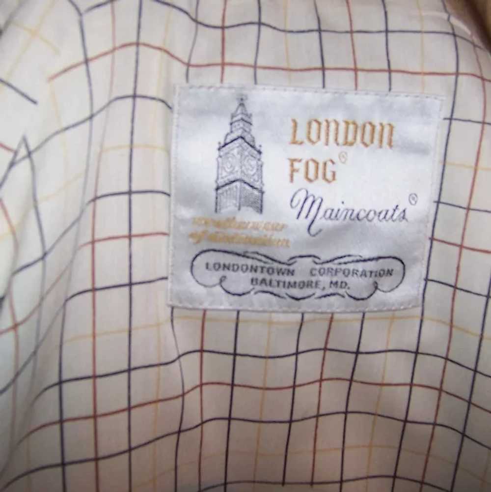 Classic Early 1970's London Fog Ladies Size 10 Tr… - image 7