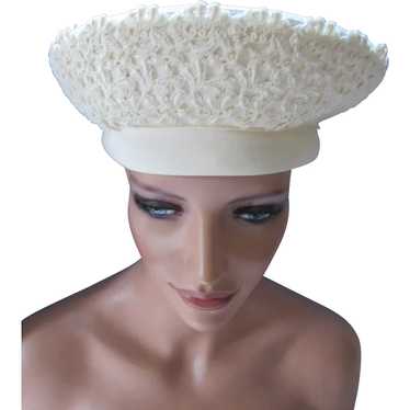 Vintage Summer Hat in Straw and Applique Lace Hig… - image 1