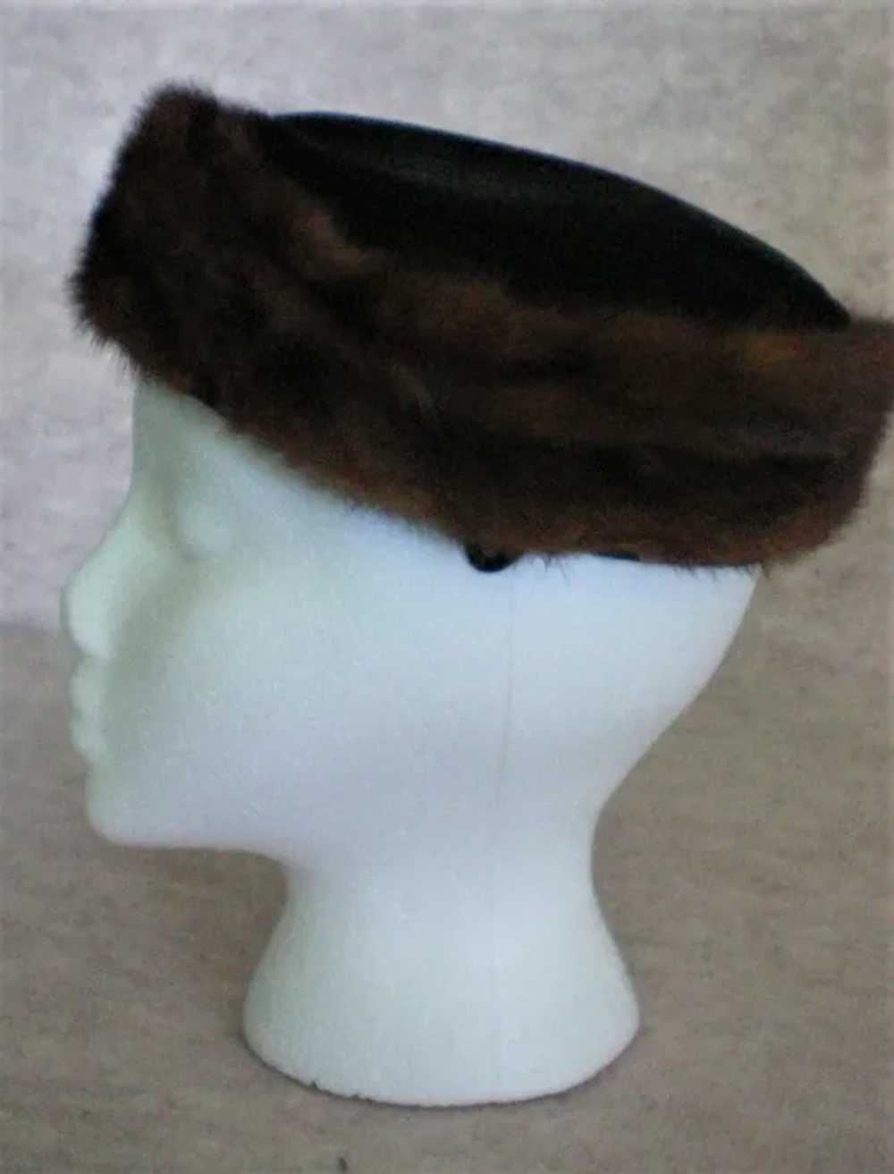 Stylish 1940’s Mink and Velvet Hat – Hand Sewn - image 2