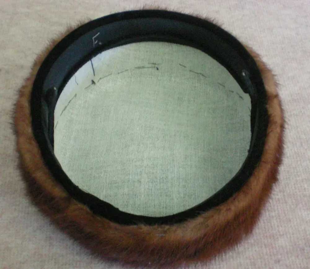 Stylish 1940’s Mink and Velvet Hat – Hand Sewn - image 4