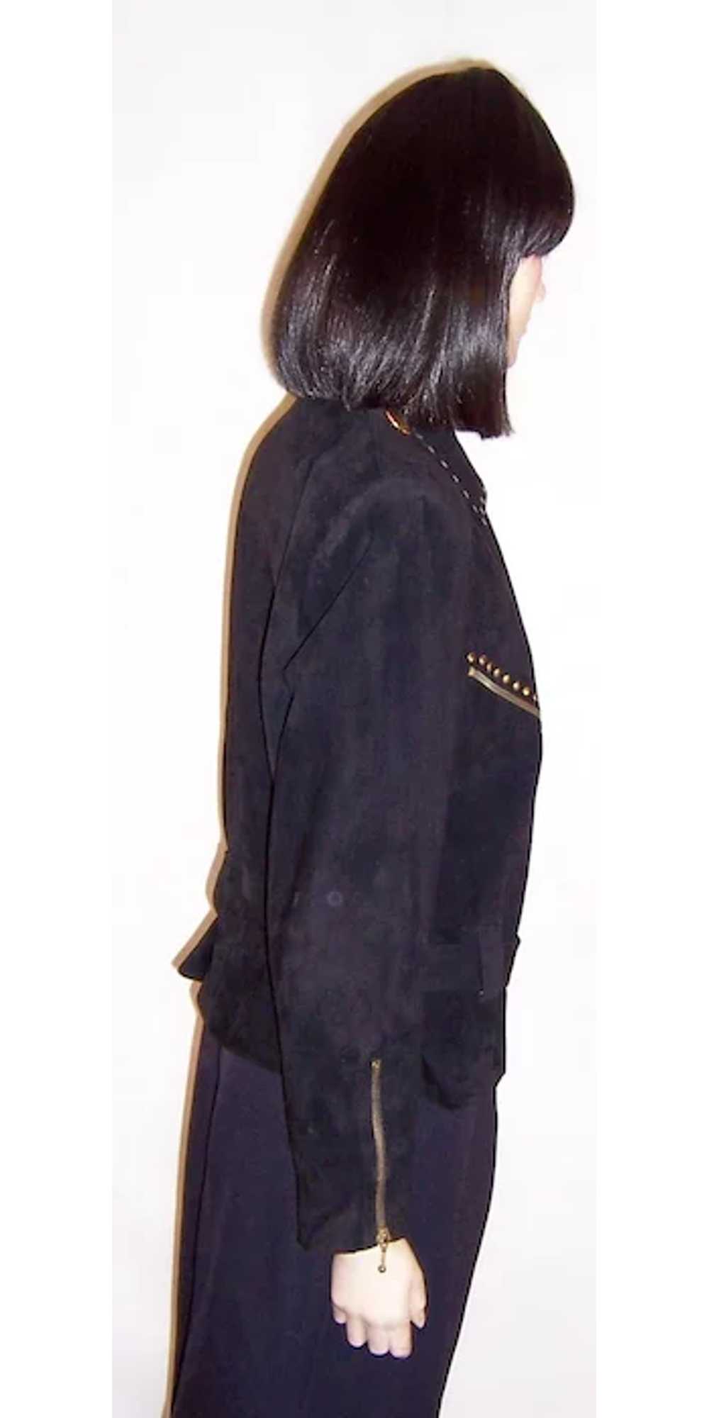 Simple & Dramatically Designed Black Suede Jacket… - image 4