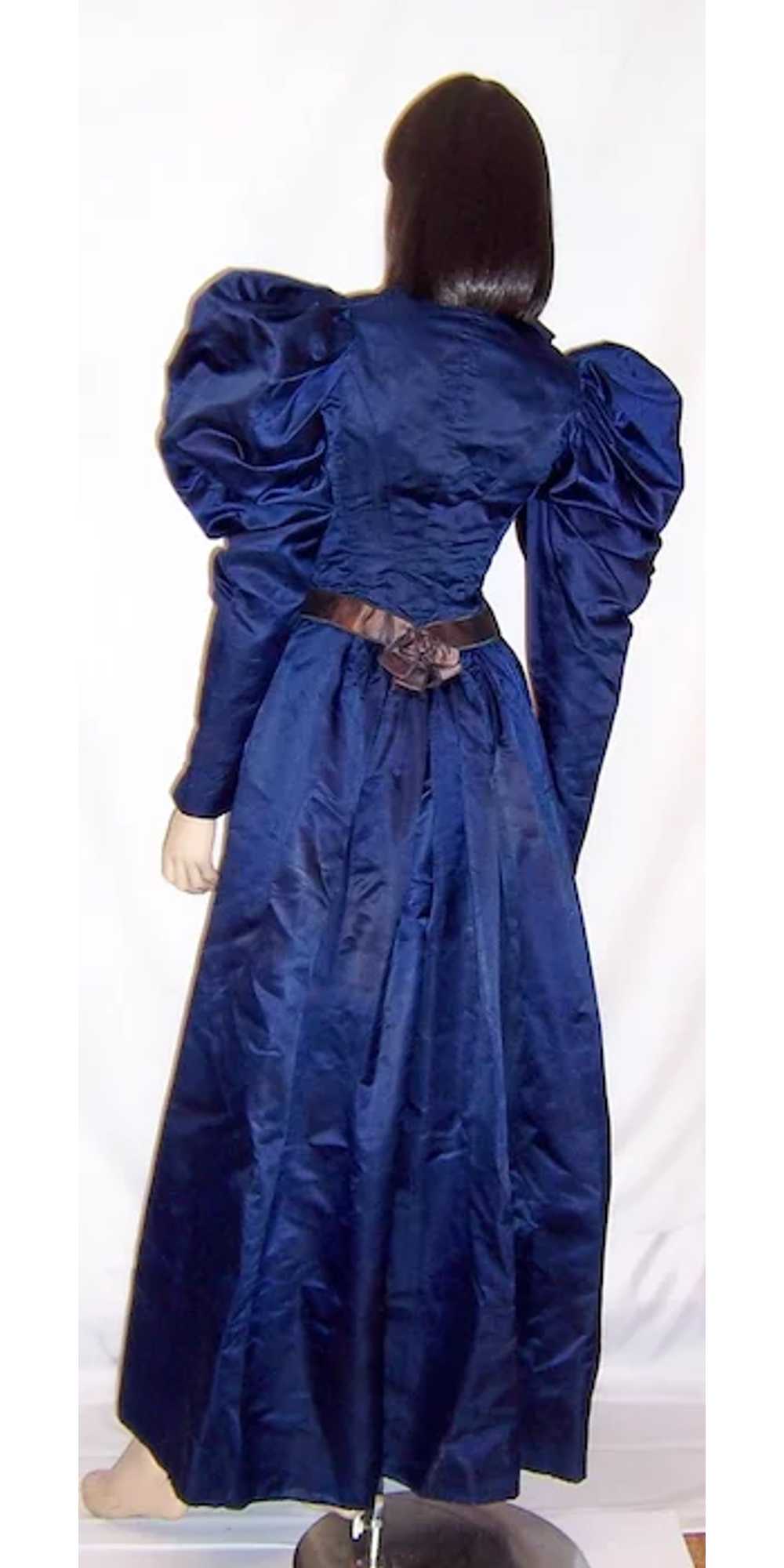 Vivid Navy Victorian (1890's The Gilded Age) Silk… - image 3