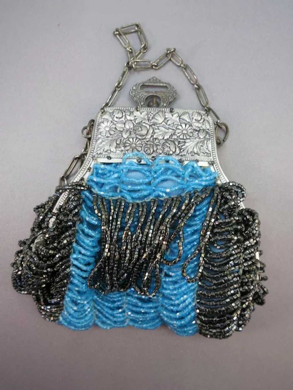 VICTORIAN Silver Colored Frame Beaded Purse - image 6