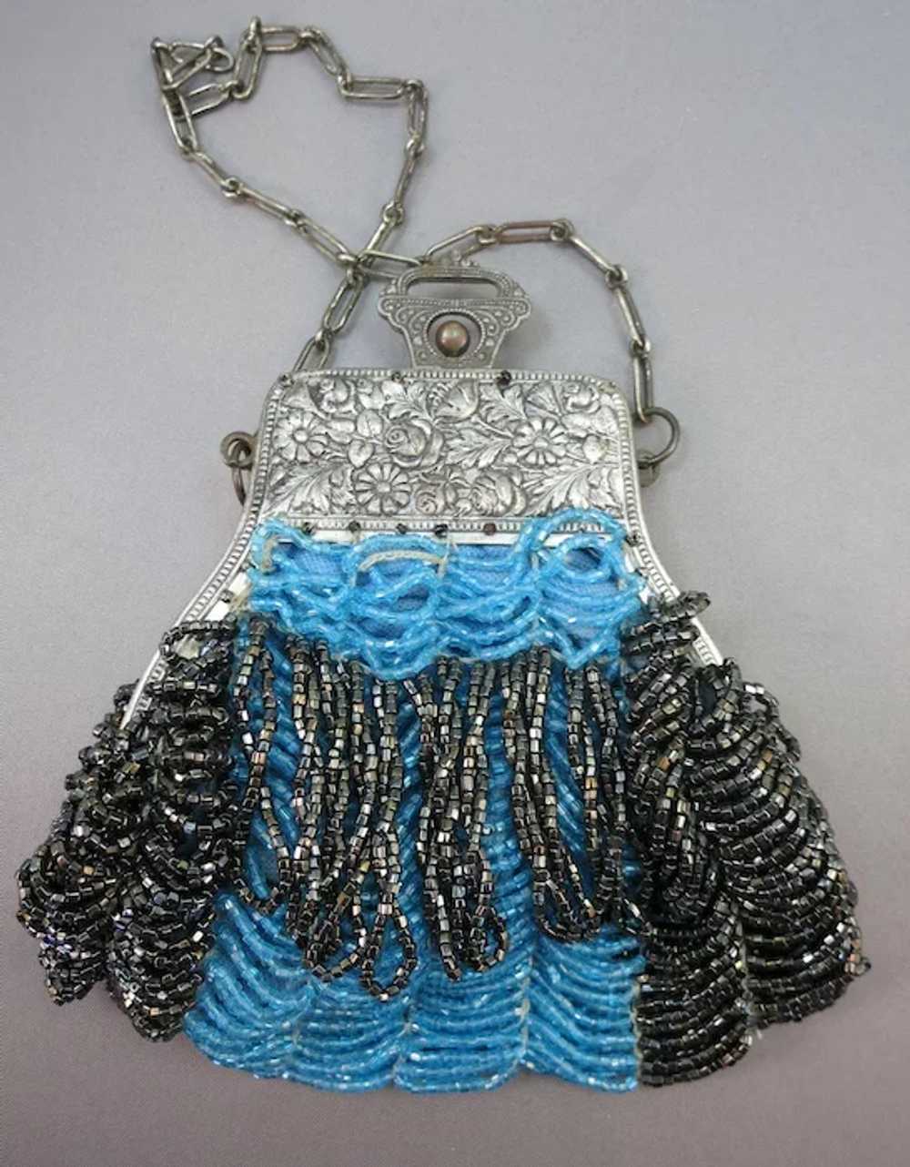 VICTORIAN Silver Colored Frame Beaded Purse - image 9