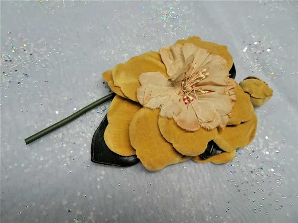 BEAUTIFUL Antique Large Flower Corsage,1930s Cors… - image 3
