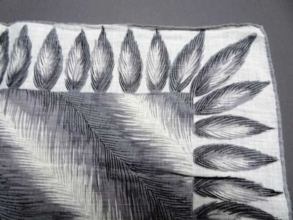 STRIKING Vintage Printed Linen Hanky,Silver Gray … - image 2