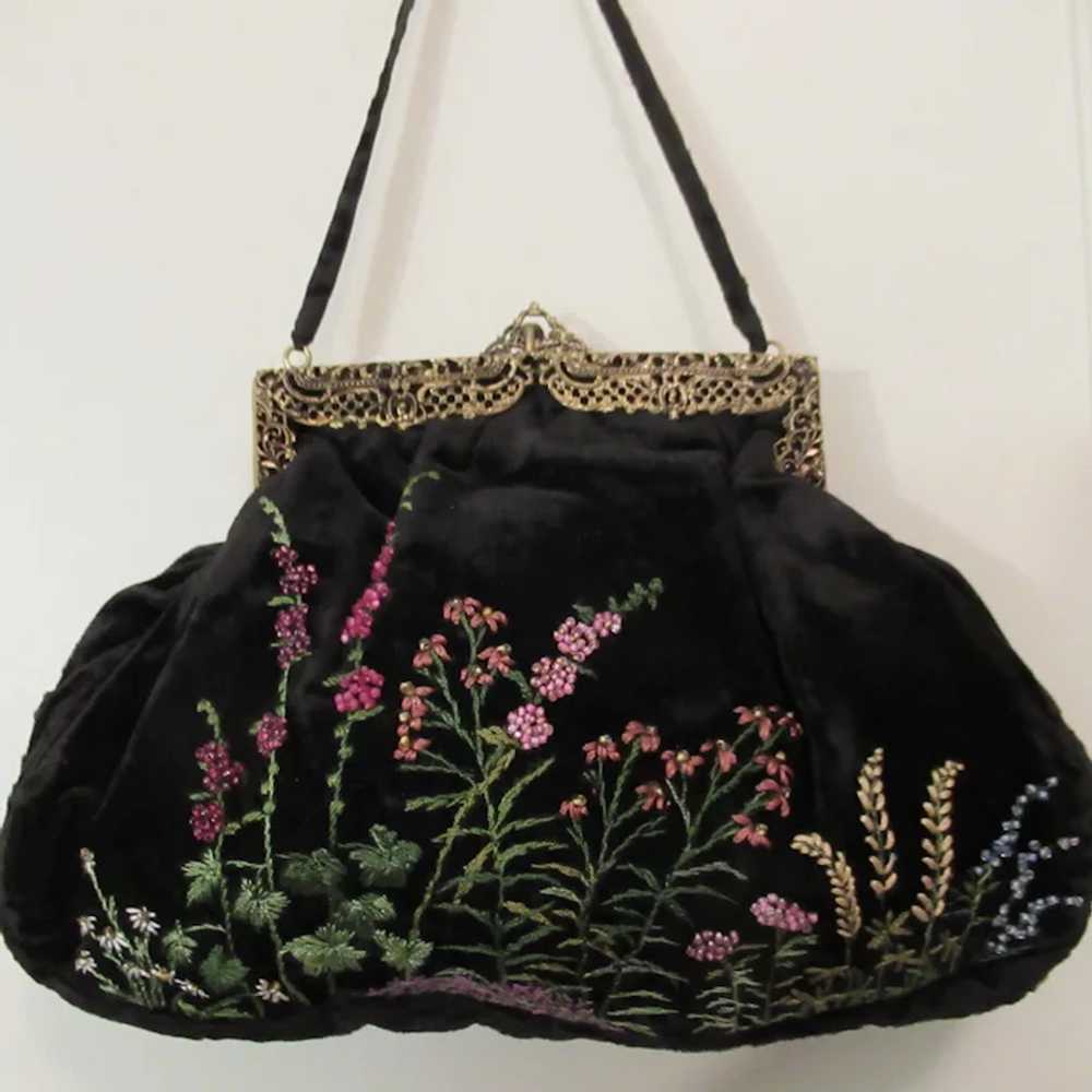 A Purse : Vintage Jewelled Frame Embroidered Engl… - image 5