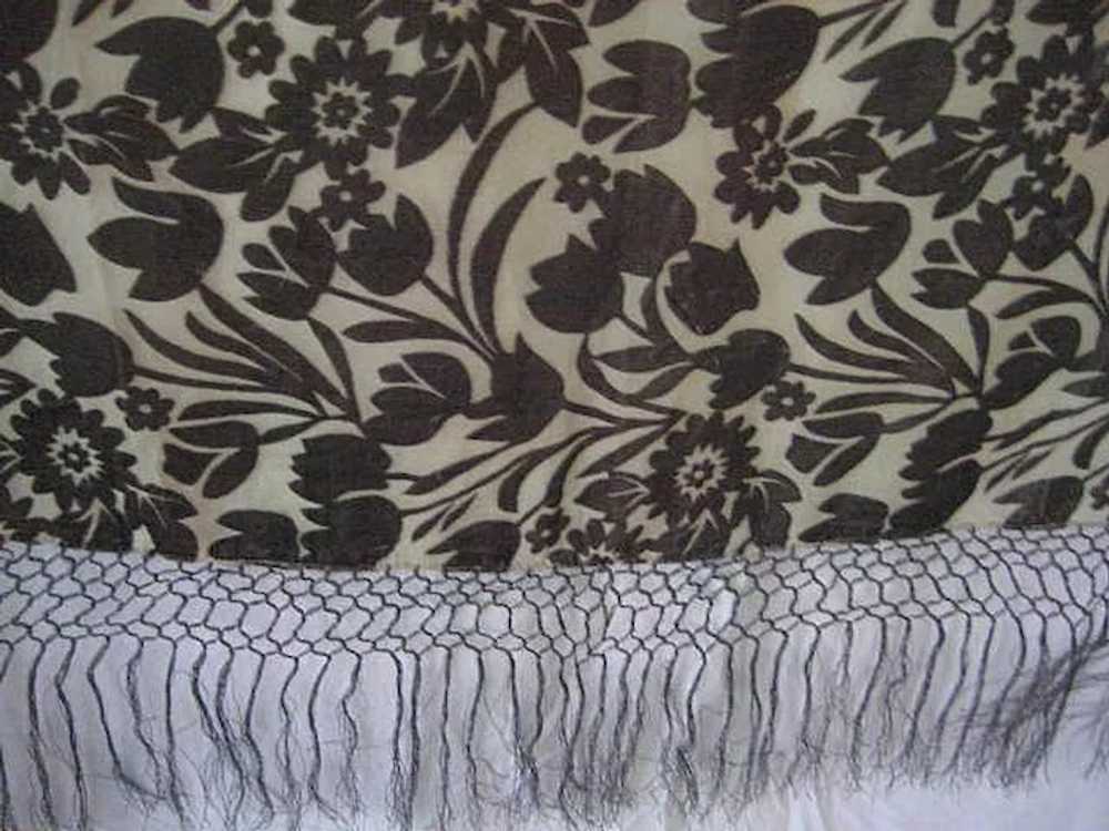 Floral Gray Voided Cut Velvet & Rayon Shawl with … - image 5