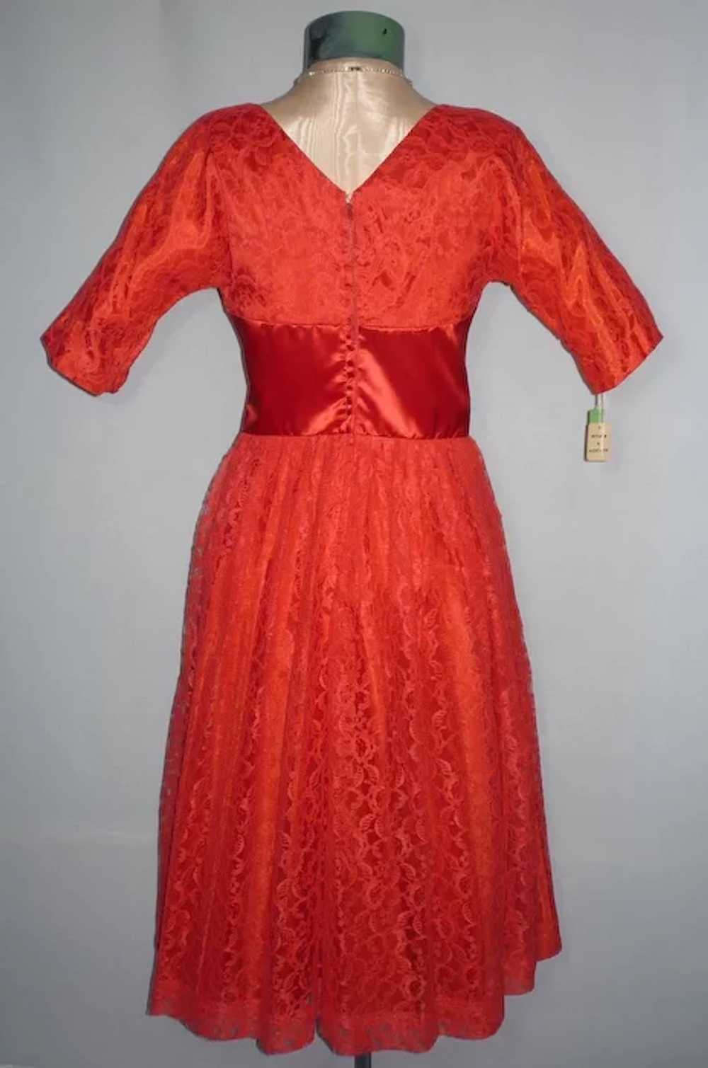Vintage 1950s Red Chantilly Lace Party Dress - image 3