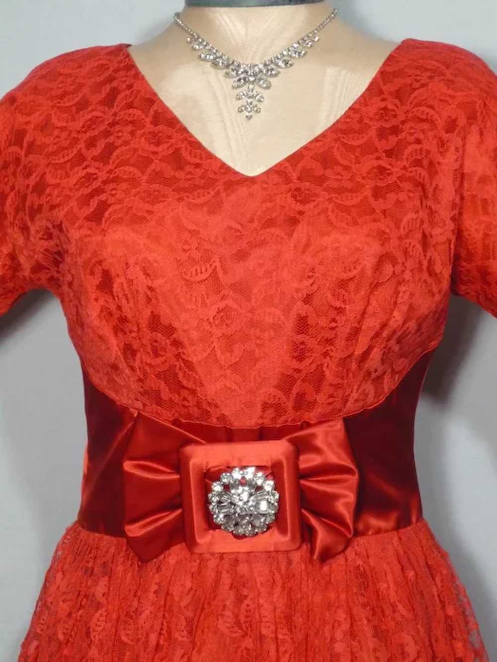 Vintage 1950s Red Chantilly Lace Party Dress - image 5