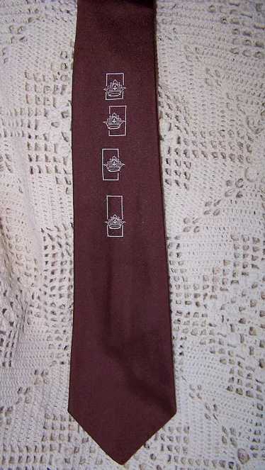 Elegant Vintage Pierre "Fine Arts" Silk Necktie