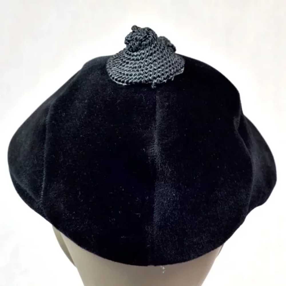 Absolutely Darling 1940s Black Velour Hat - image 5