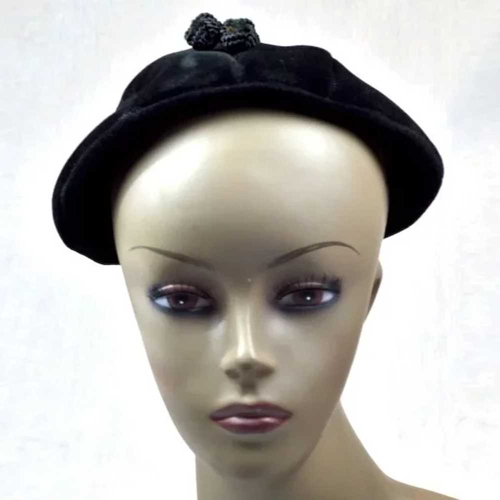 Absolutely Darling 1940s Black Velour Hat - image 7