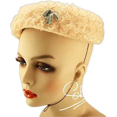 Sweetest Schiaparelli Hat with Iridescent White B… - image 1