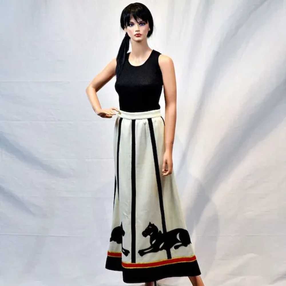 Classic Beautifully Detailed 1940's Knit Skirt - … - image 2