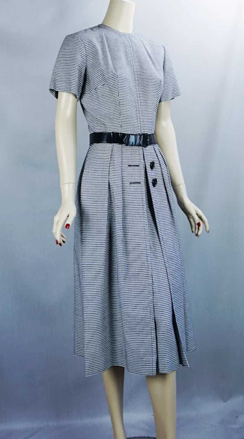 60s Black and White Houndstooth Dress - image 2