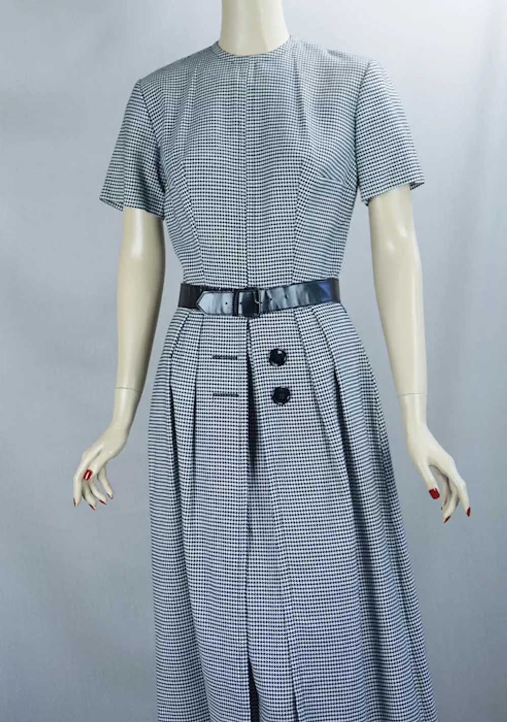 60s Black and White Houndstooth Dress - image 6