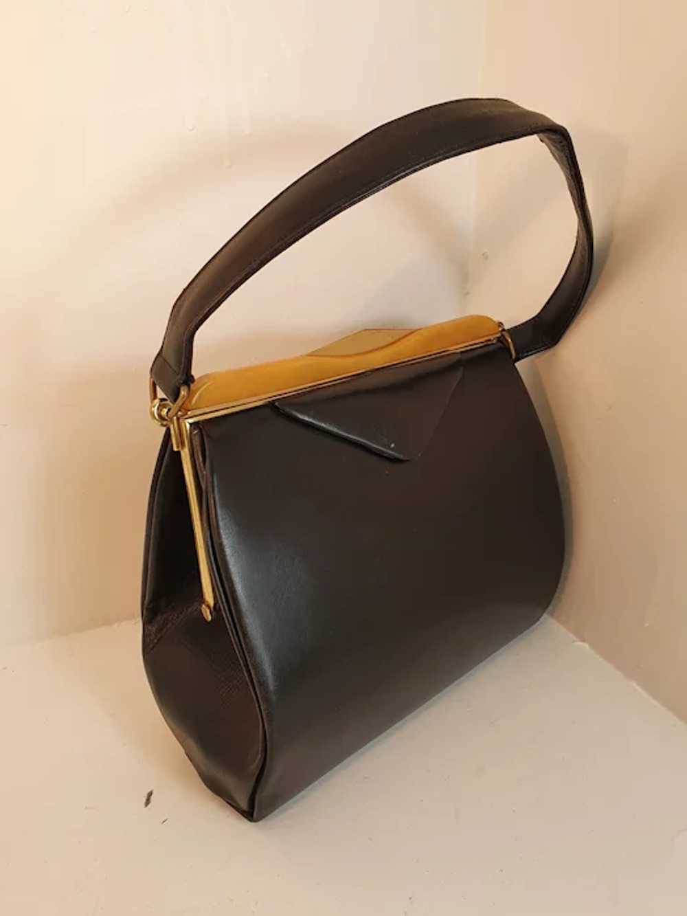 Vintage 1950s  black leather and bakelight handba… - image 4