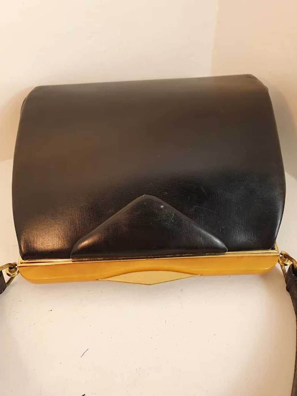 Vintage 1950s  black leather and bakelight handba… - image 7