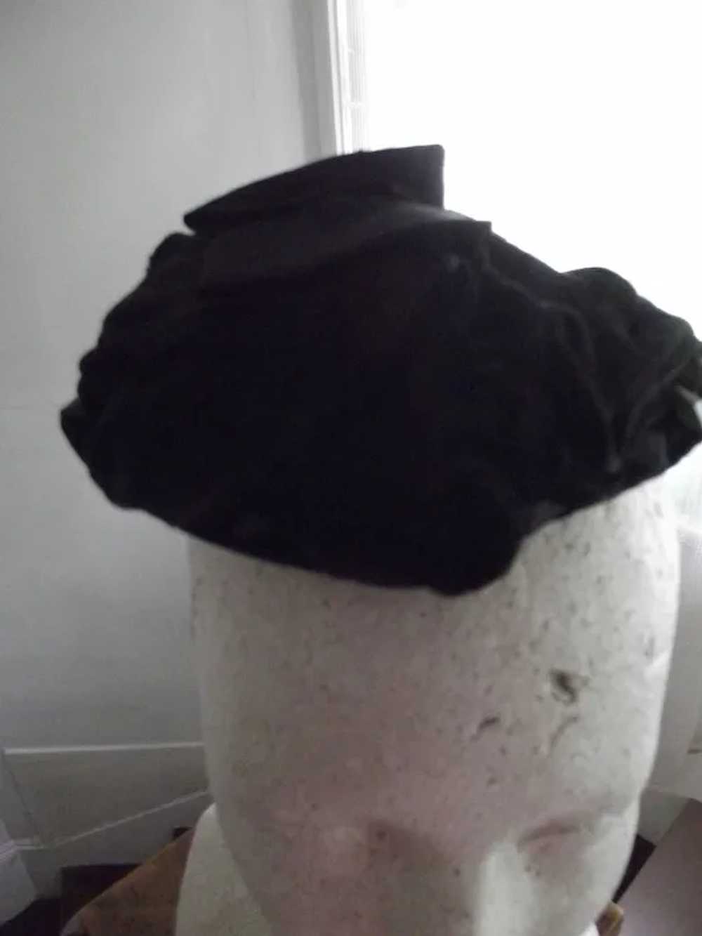 Victorian Mourning Hat With Jet - image 4