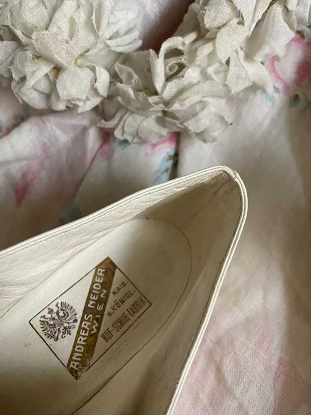 INCREDIBLE Antique Edwardian Wedding Shoes UNWORN… - image 2