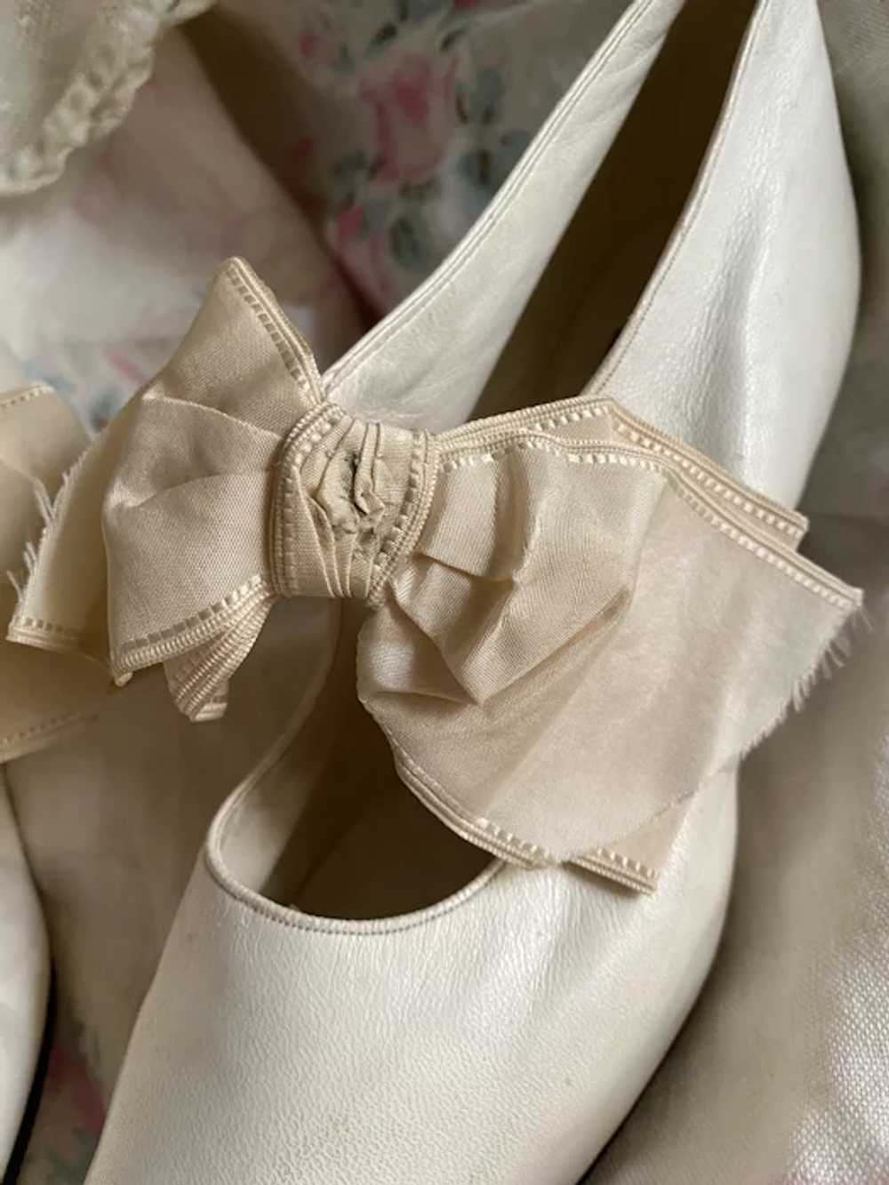 INCREDIBLE Antique Edwardian Wedding Shoes UNWORN… - image 3