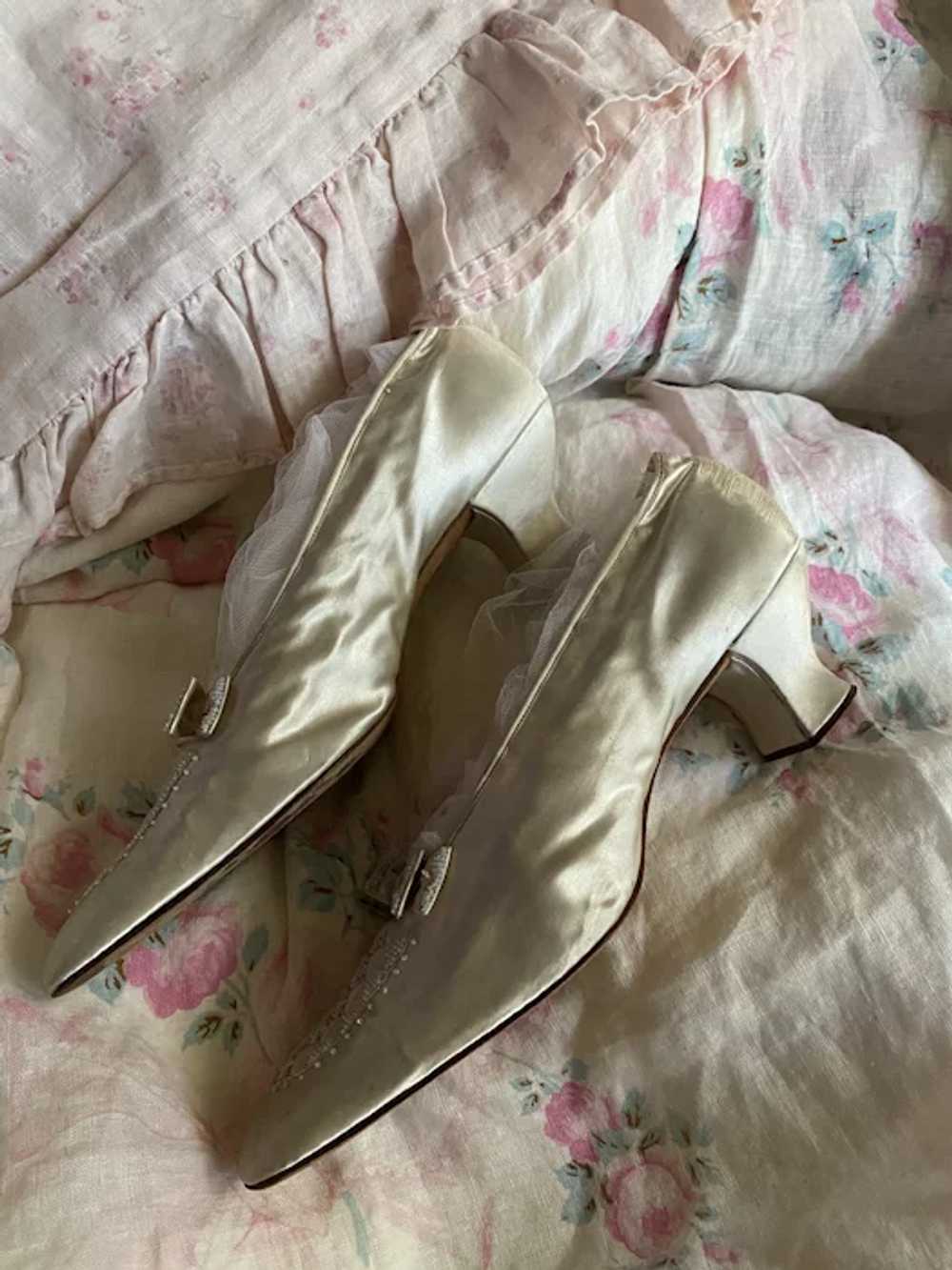 Gorgeous Antique Edwardian Swedish Bridal Shoes I… - image 6