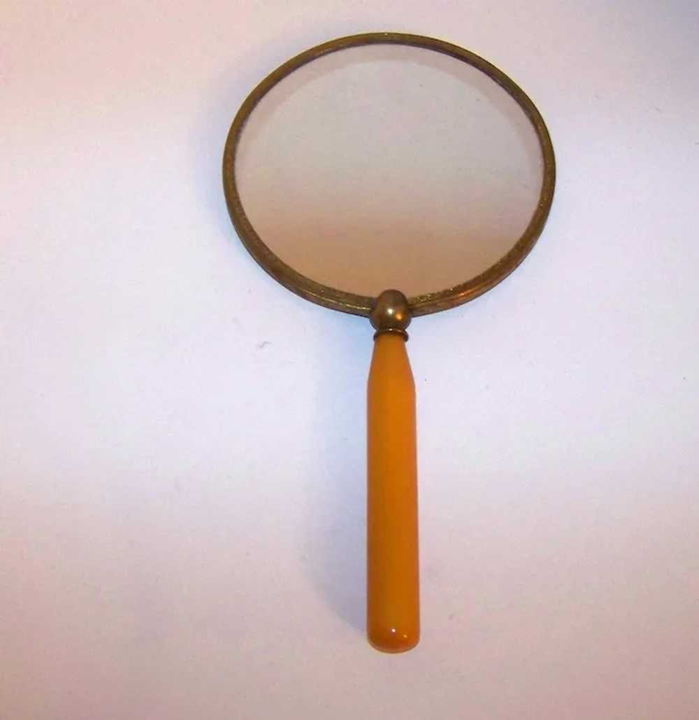 Vintage 1940’s Ladies Hand-Held Vanity Mirror - image 2