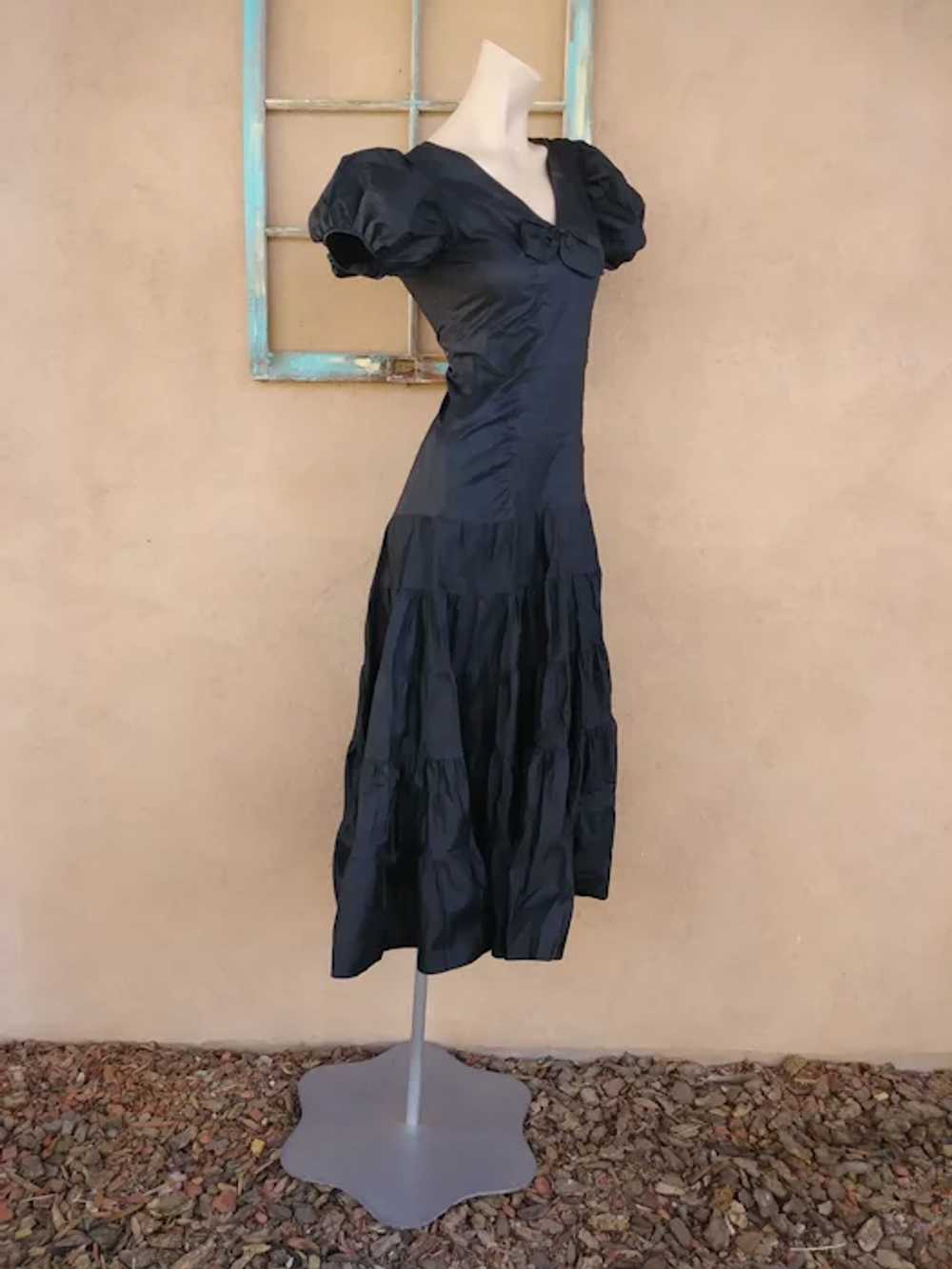 1930s Black Taffeta Evening Gown - image 4