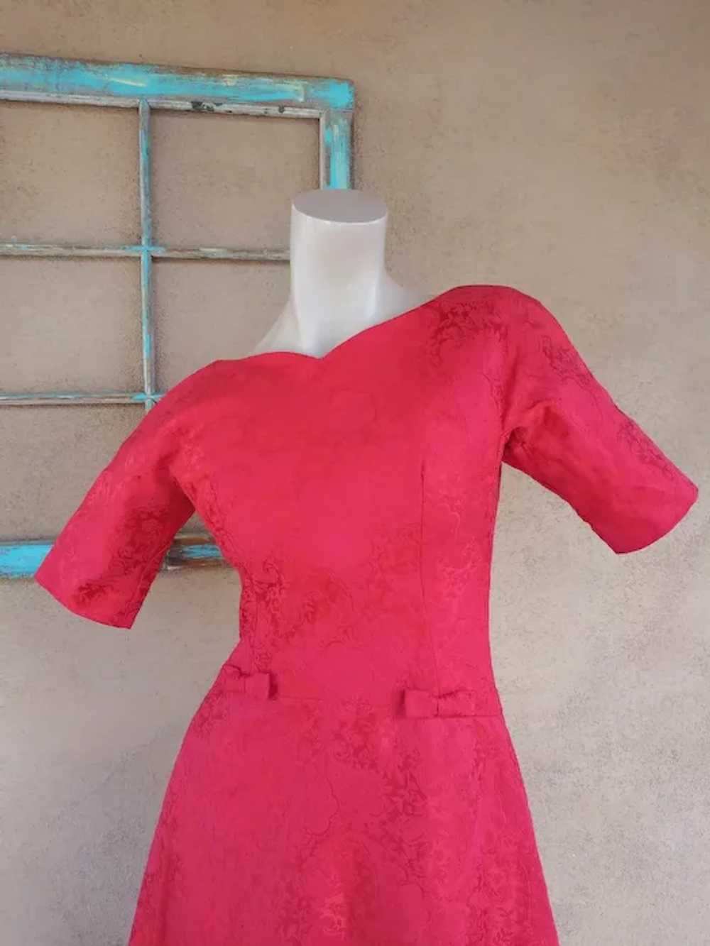 1960s Red Brocade Gown Wedding Dress Sz S W26 - image 3