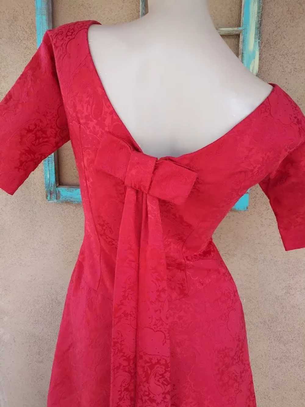 1960s Red Brocade Gown Wedding Dress Sz S W26 - image 5