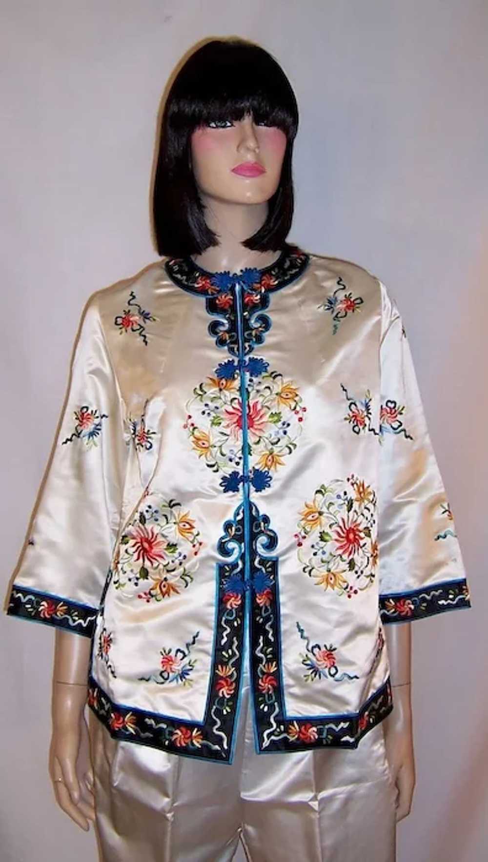 1940's White Silk Chinese Hand-Embroidered Jacket… - image 6