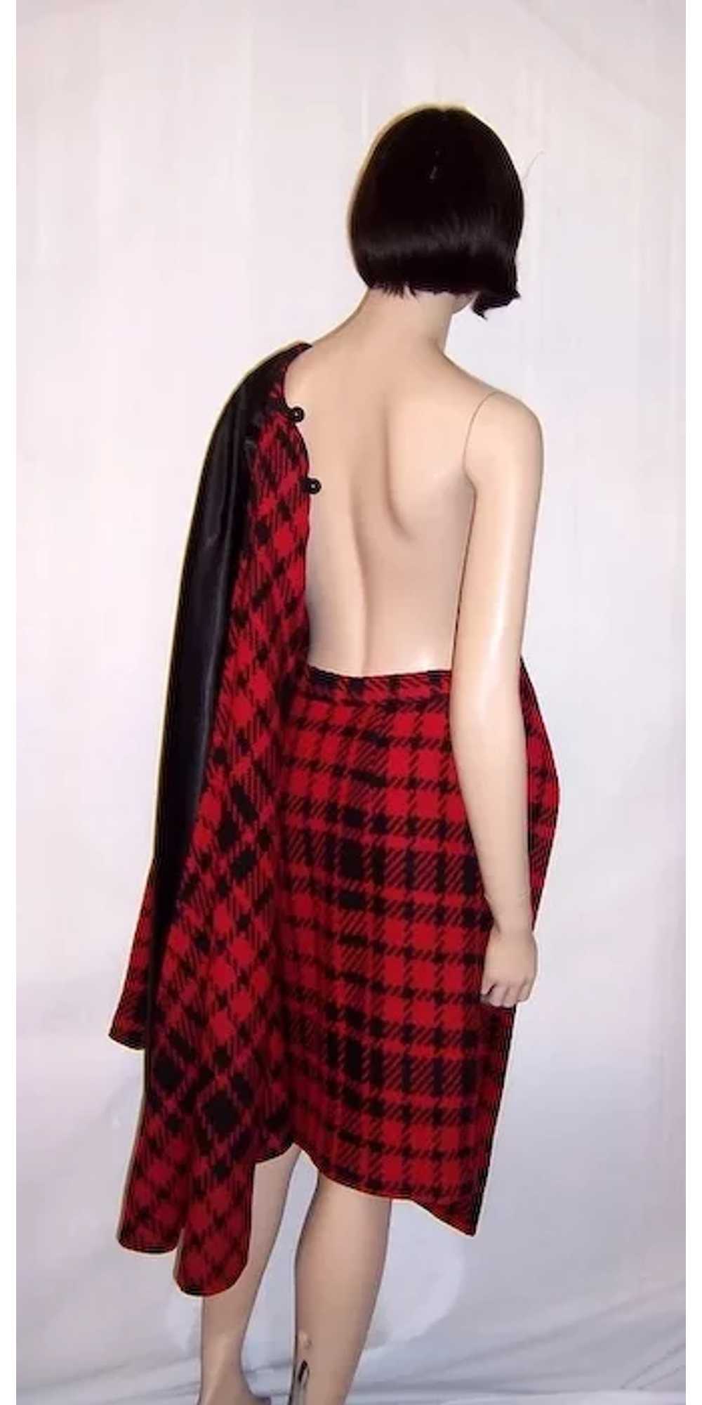 1960's Black and Red Plaid Cape and Skirt Ensemble - image 5