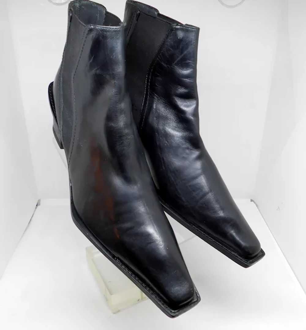 Stunning Stuart Weitzman Vintage Black Leather Sh… - image 4