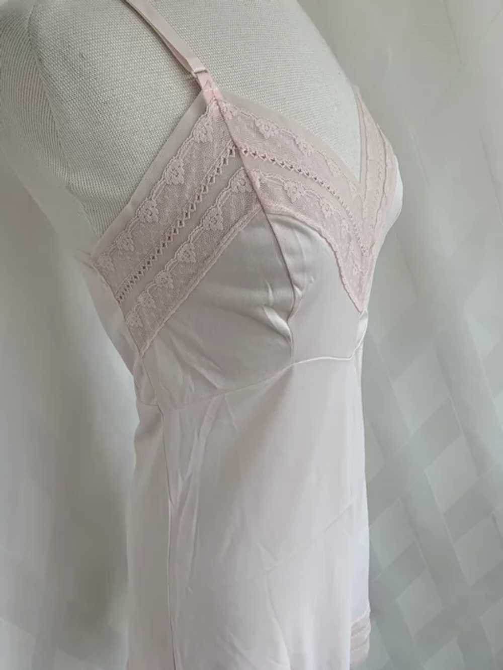 Opalaire 1950s Soft Pink Full Slip - image 3
