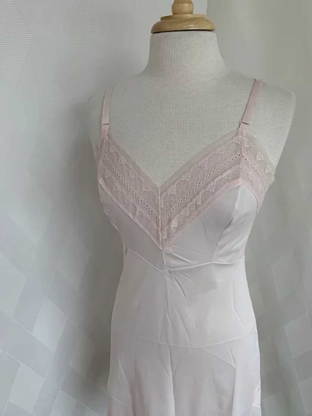 Opalaire 1950s Soft Pink Full Slip - image 5