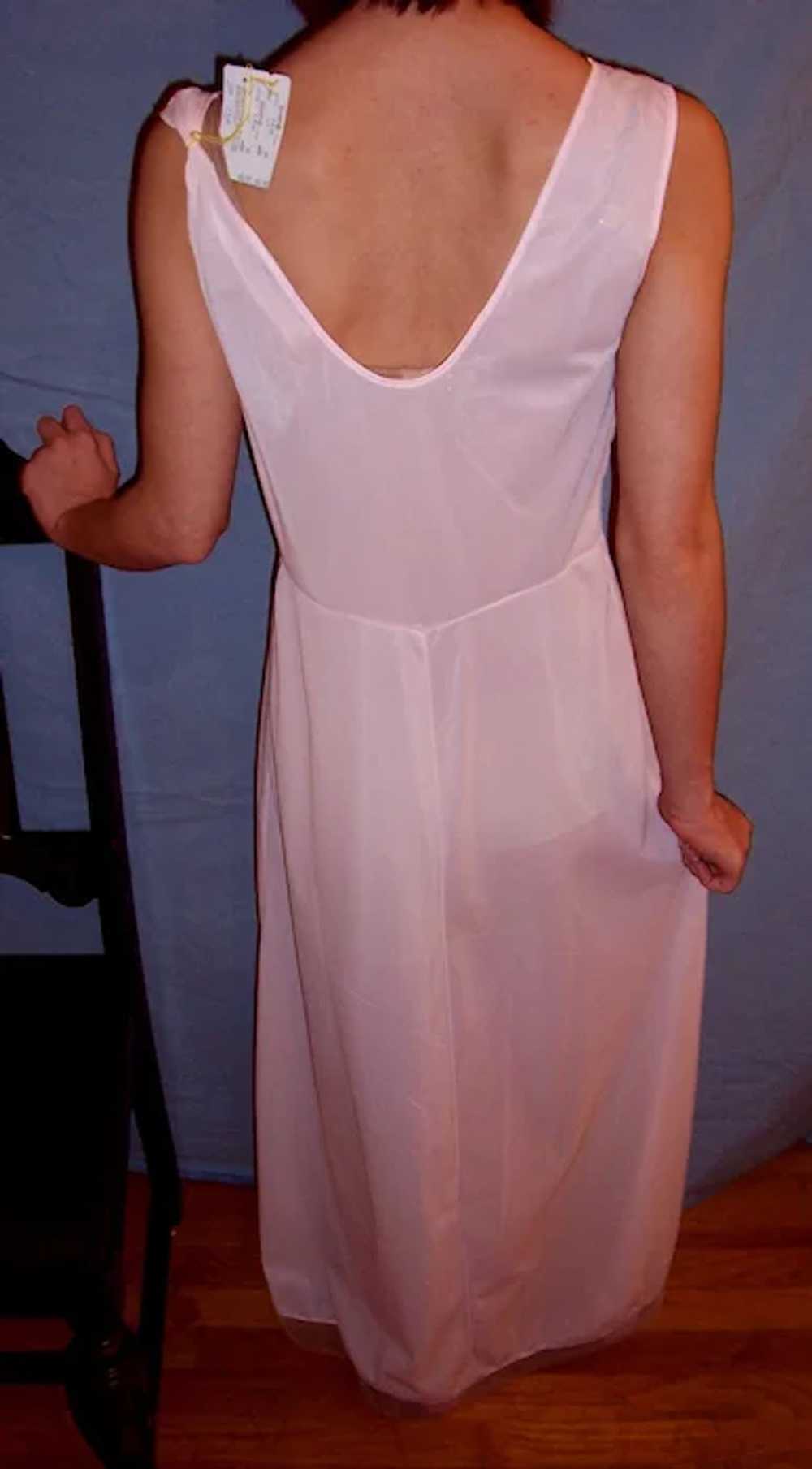 Vintage 1950s Seamprufe Long Sheer Pink Nightgown Ne… Gem