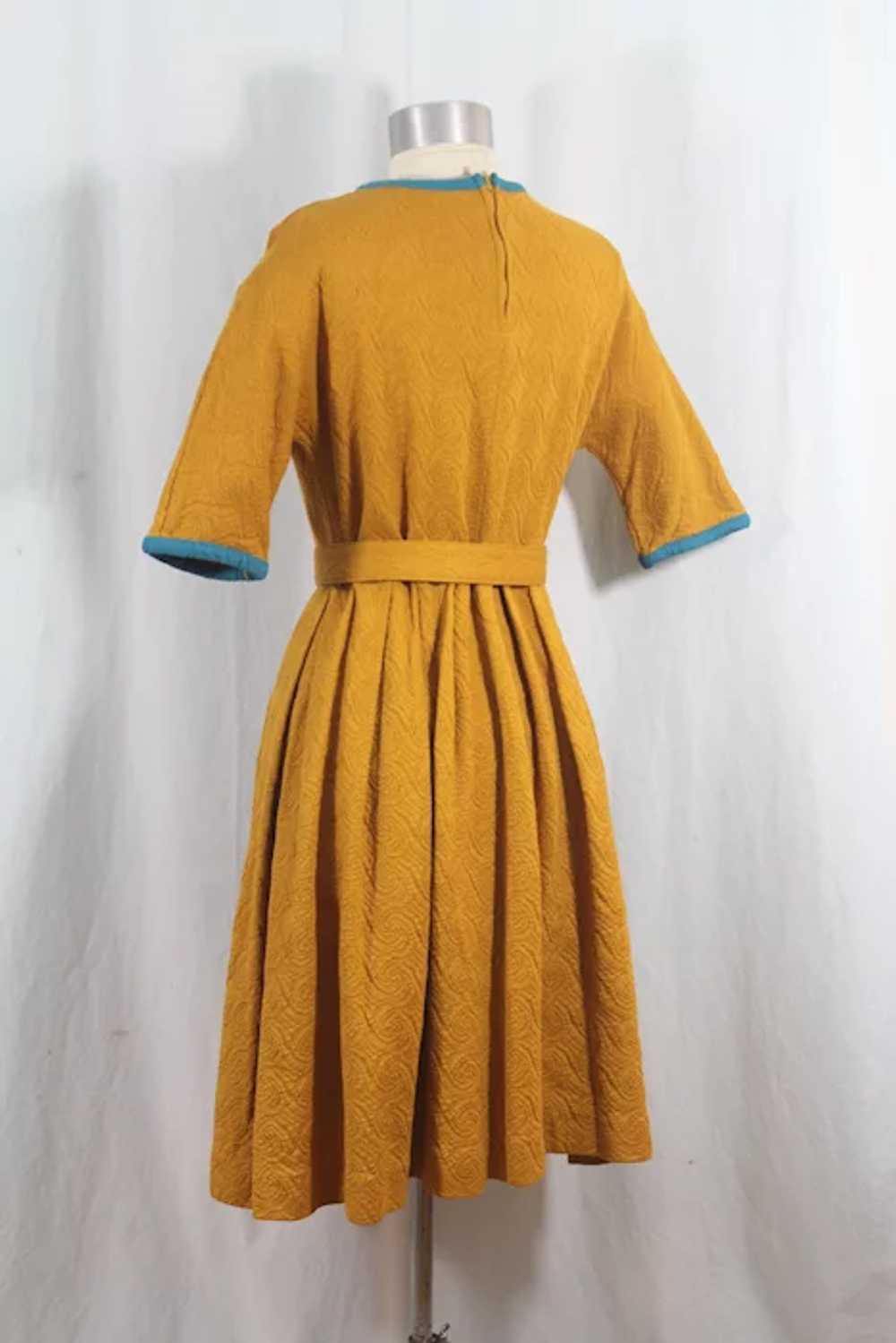 Vintage 1960s Koret of California Gold Cotton Swi… - image 7