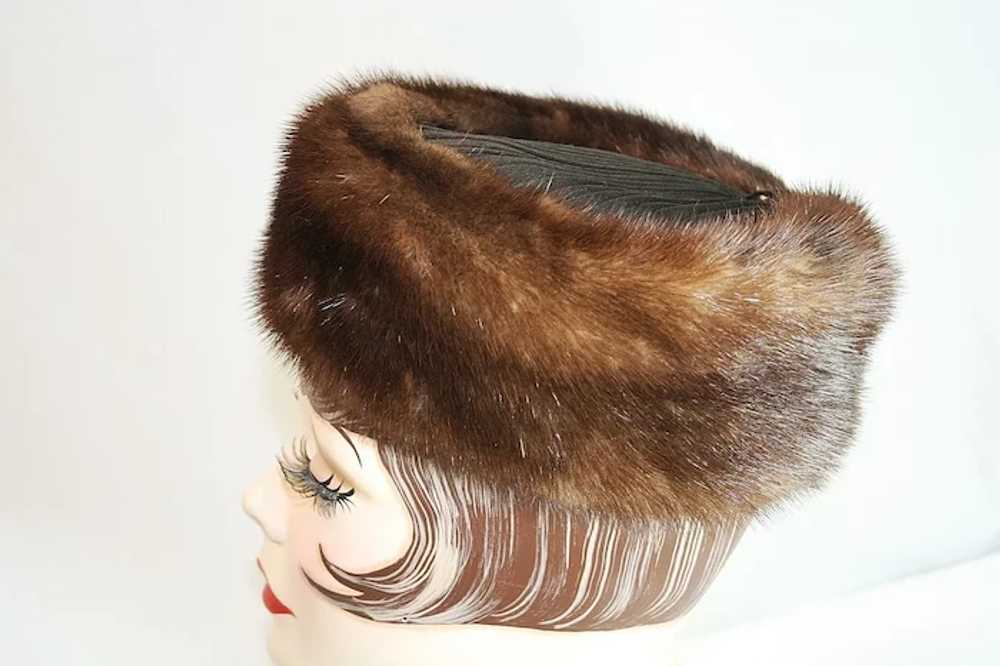 Classic 1940s Pillbox Mink Hat - image 3