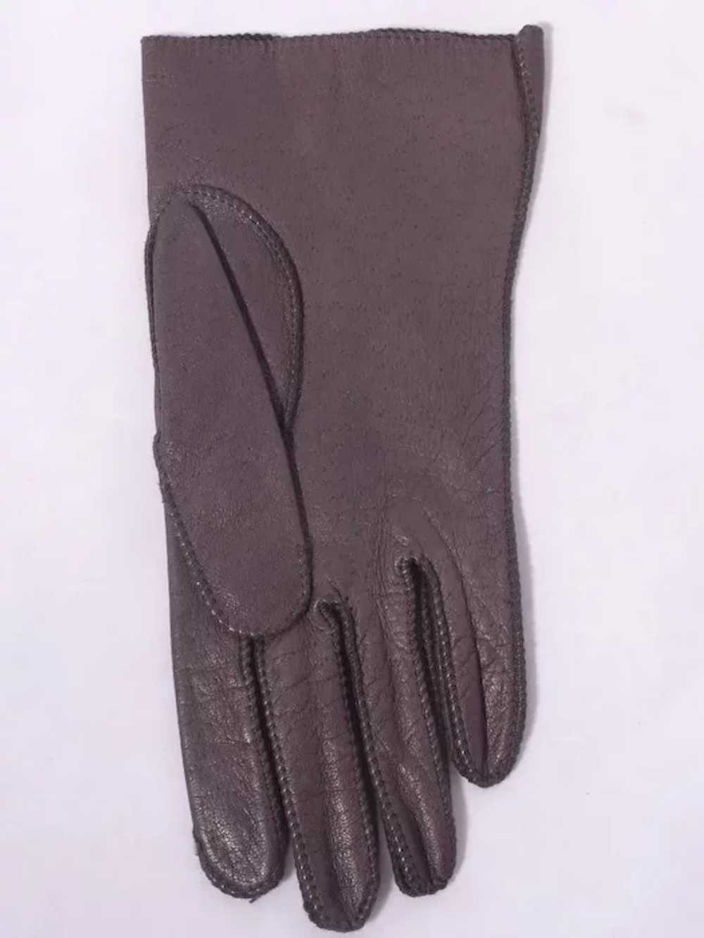Genuine Deerskin Ladies Gloves Brown Leather 1990s - image 6