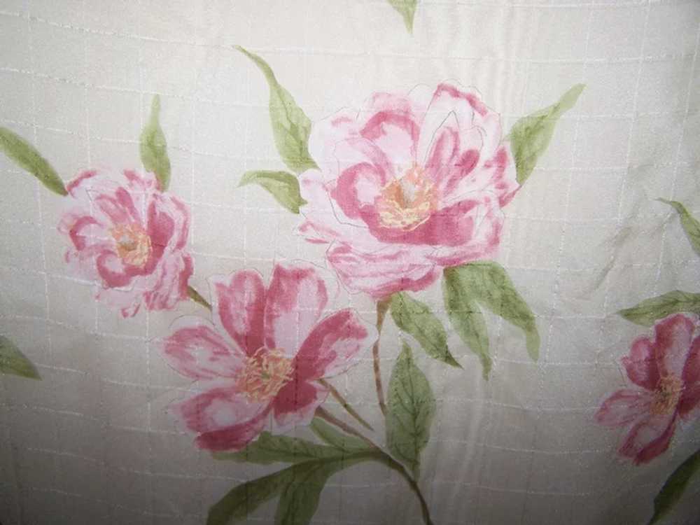 A Delicate Vintage Small Pink Flower Pattern Ladi… - image 5