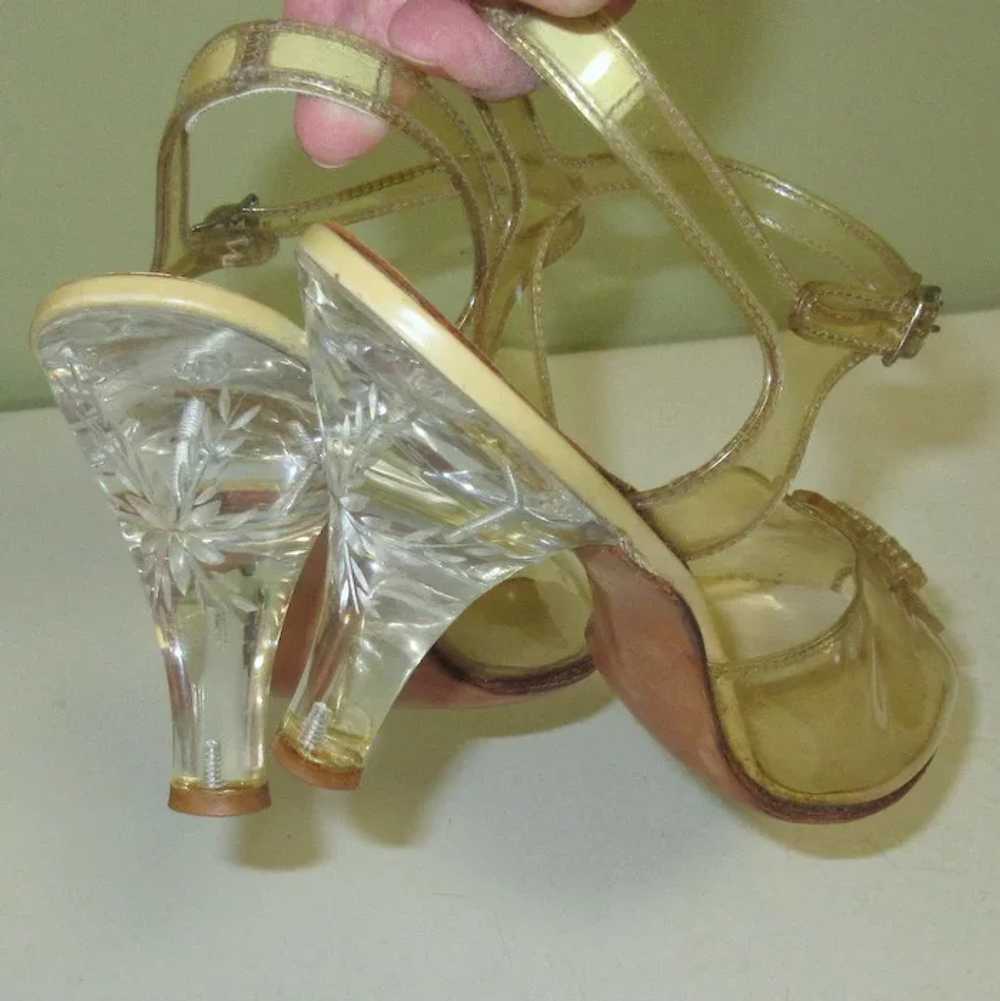 Carved Lucite Heels, Vintage 50's Sling Back Shoes - image 2