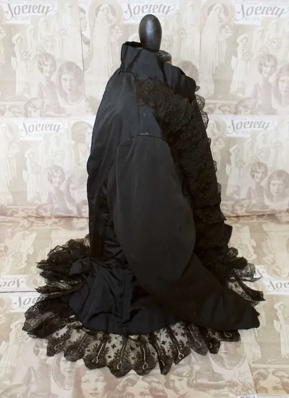 Woman's Antique Victorian Era Black Silk Jacket B… - image 3