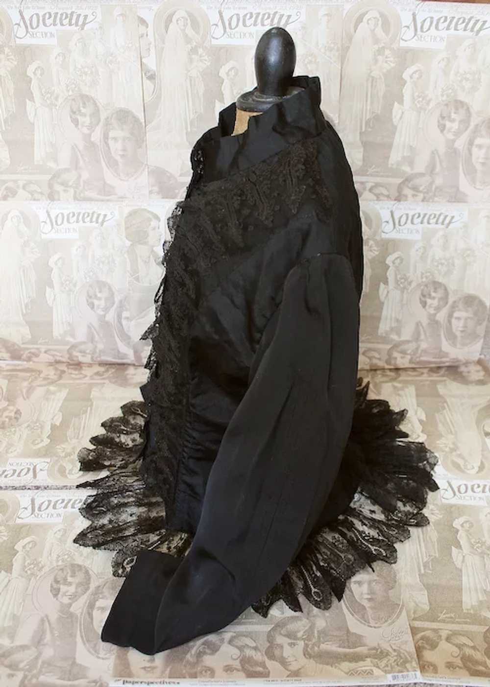 Woman's Antique Victorian Era Black Silk Jacket B… - image 4