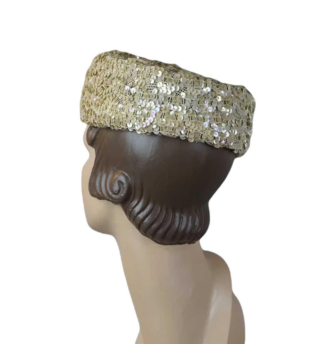 60s Beige Iridescent Sequin Pillbox Hat - image 3