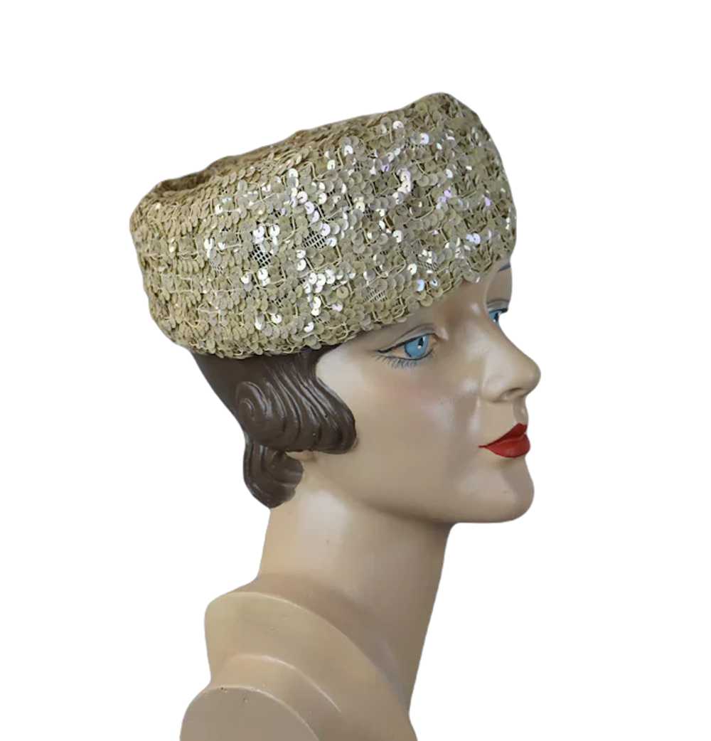 60s Beige Iridescent Sequin Pillbox Hat - image 5