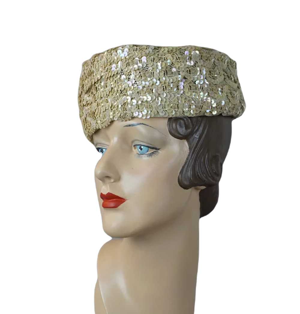 60s Beige Iridescent Sequin Pillbox Hat - image 6
