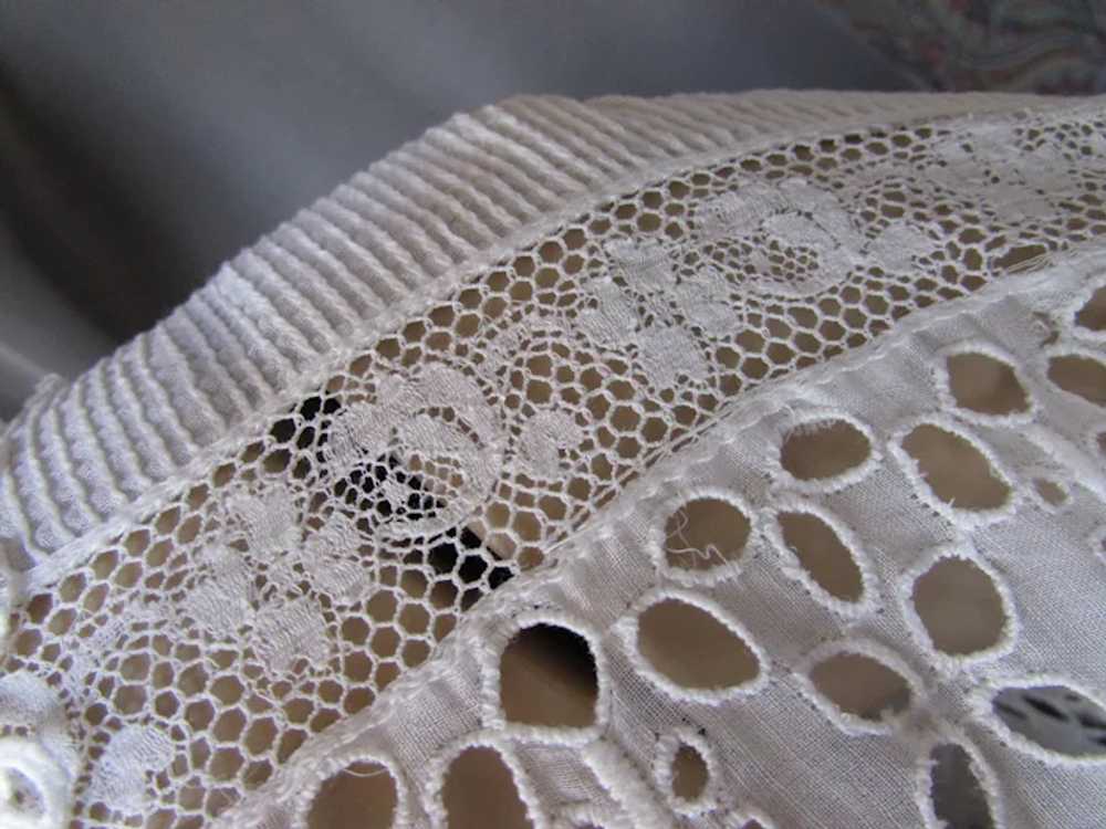 Exceptional Summer Dress Edwardian Era White Brod… - image 9