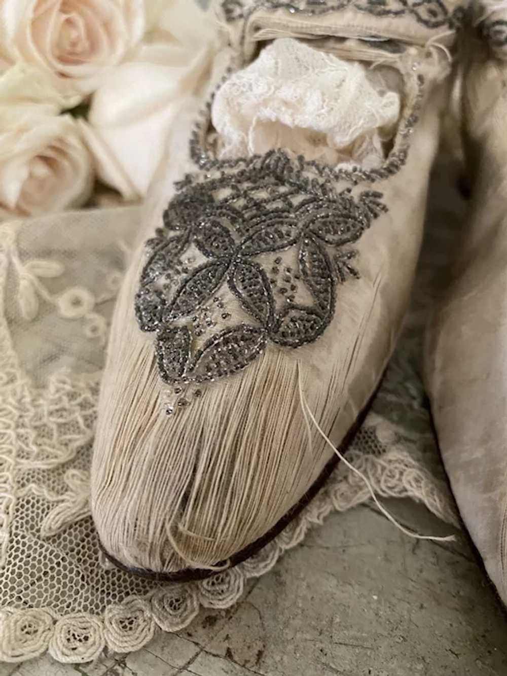 Antique Edwardian Shoes Timeworn Shredded Silk Si… - image 6