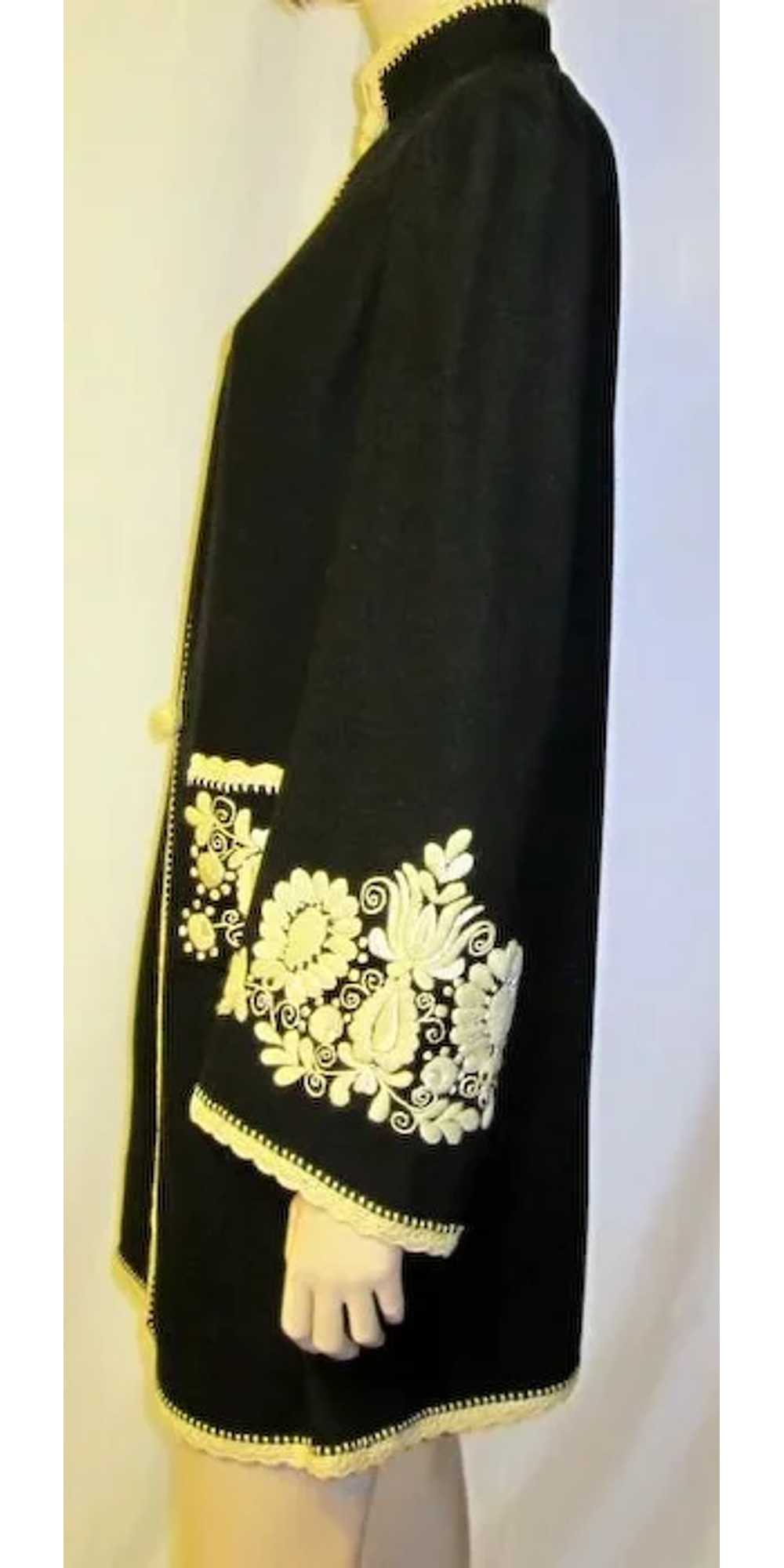 Edwardian Black and White Hand-Embroidered Jacket - image 5